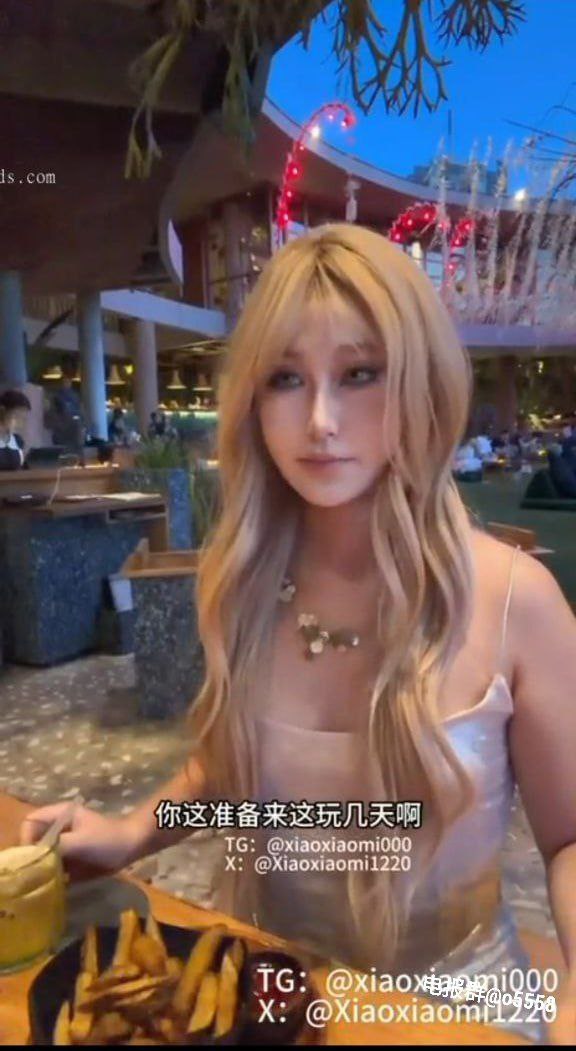 中文字幕伊人97总站,メイリン モデルコレクション メ,观看免费无删减完整版